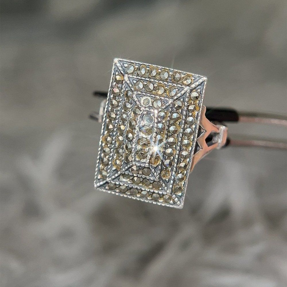 Sterling Silver Rectangular Marcasite Ring - image 4